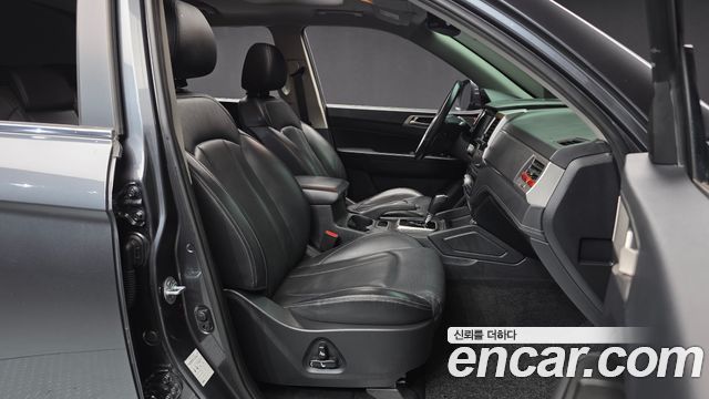 KG Mobility Rexton 2018 — photo 11