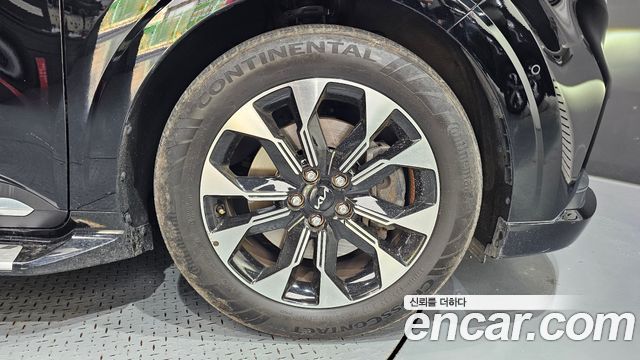 Kia Canival 2022 — photo 5