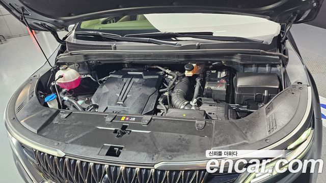 Kia Canival 2022 — photo 6