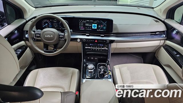 Kia Canival 2022 — photo 10