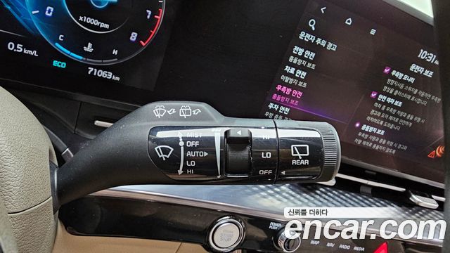 Kia Canival 2022 — photo 28