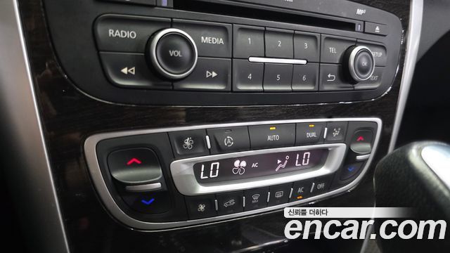 Renault Korea SM5  2013 — photo 24