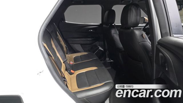 Chevrolet Korea Trailblazer 2022 — photo 18