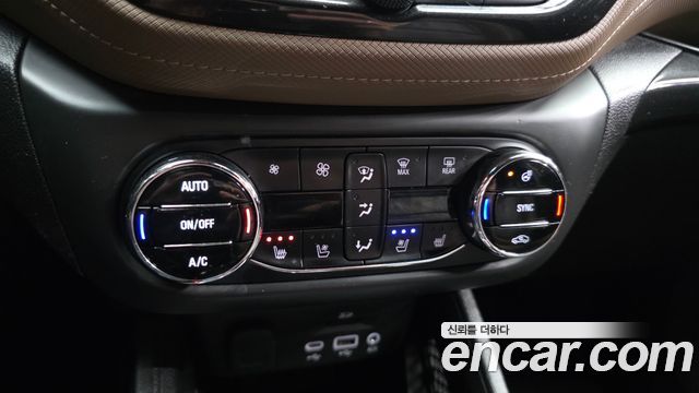 Chevrolet Korea Trailblazer 2022 — photo 25