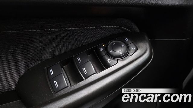 Chevrolet Korea Trailblazer 2022 — photo 31