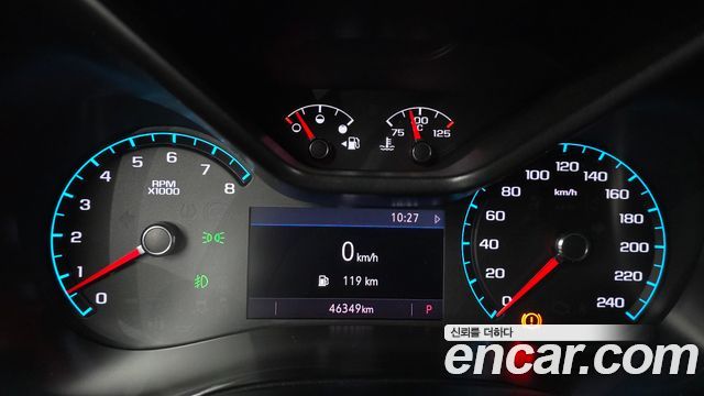 Chevrolet Korea Colorado 2021 — photo 11