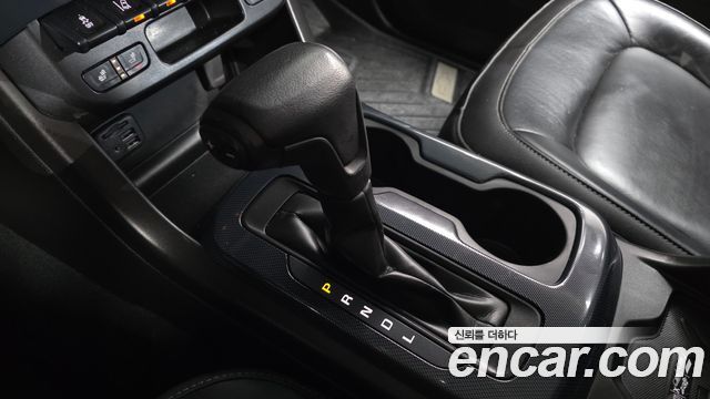 Chevrolet Korea Colorado 2021 — photo 12