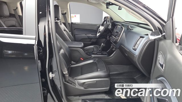 Chevrolet Korea Colorado 2021 — photo 17