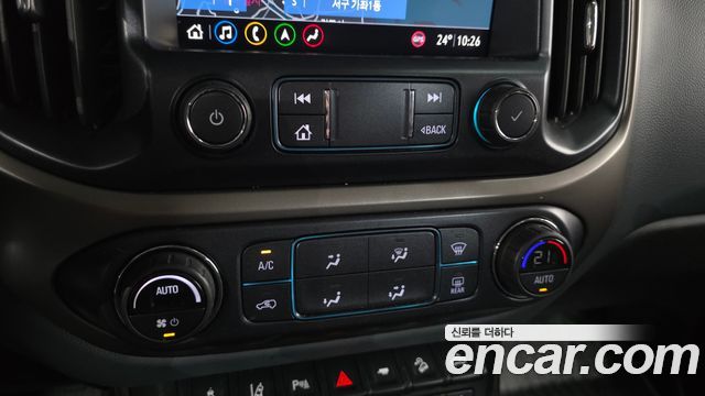 Chevrolet Korea Colorado 2021 — photo 22