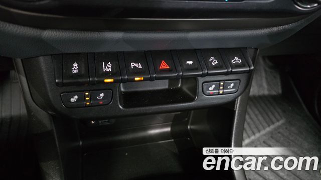 Chevrolet Korea Colorado 2021 — photo 23