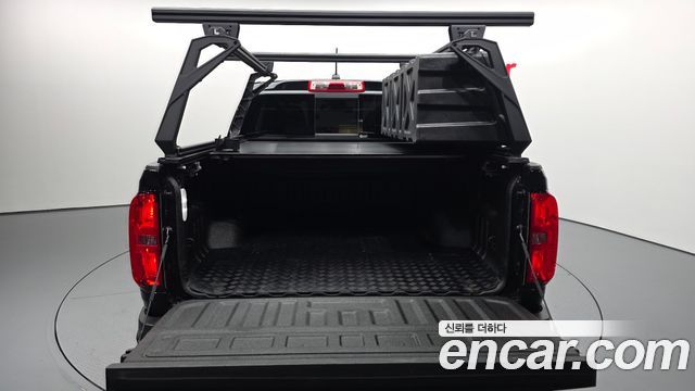 Chevrolet Korea Colorado 2021 — photo 26