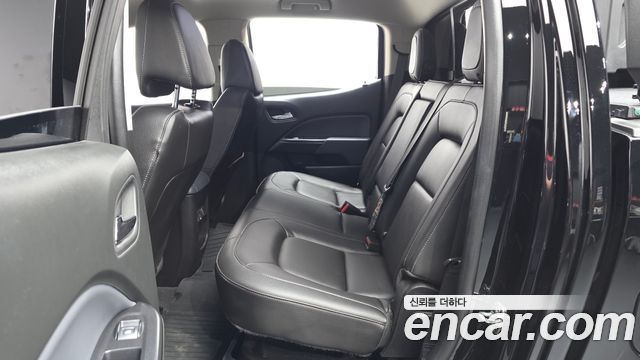 Chevrolet Korea Colorado 2021 — photo 16