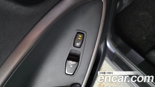 Hyundai Santafe 2016 — photo 18
