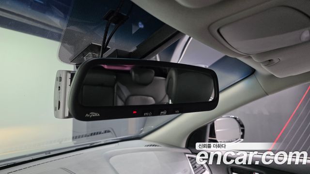 Hyundai Santafe 2016 — photo 19