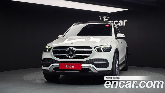 Mercedes-Benz GLE-Class 2022 — photo 3
