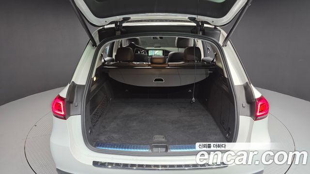 Mercedes-Benz GLE-Class 2022 — photo 20