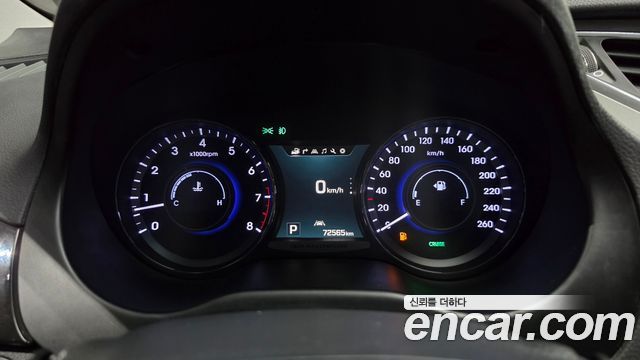 Hyundai Grandeur 2015 — photo 11