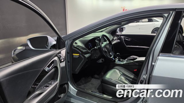 Hyundai Grandeur 2015 — photo 13
