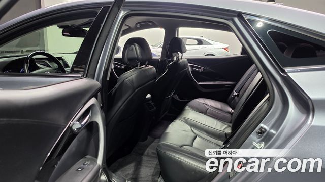 Hyundai Grandeur 2015 — photo 17