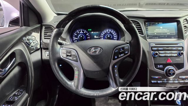 Hyundai Grandeur 2015 — photo 18