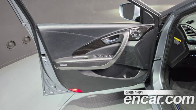 Hyundai Grandeur 2015 — photo 14