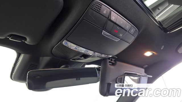 Mercedes-Benz E-Class 2023 — photo 27