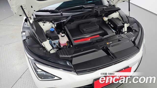 Kia EV6 2025 — photo 6