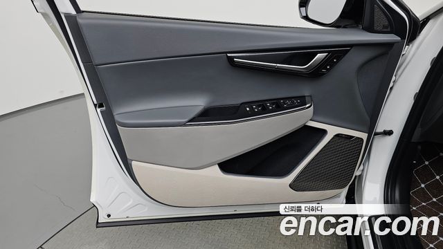Kia EV6 2025 — photo 14