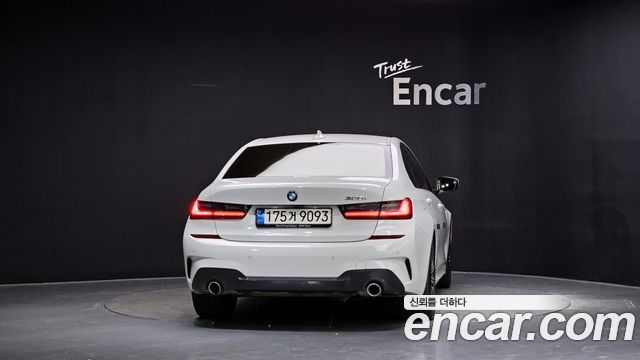 BMW 3-Series 2021 — photo 4