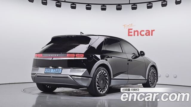 Hyundai Ioniq5 2022 — photo 2