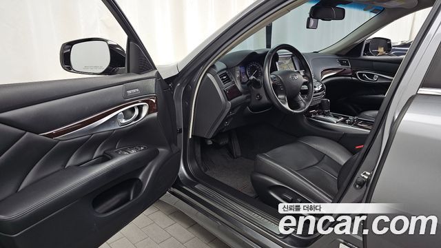 Infiniti Q70 2015 — photo 10