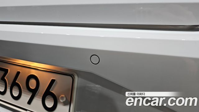 Hyundai AVANTE 2021 — photo 28