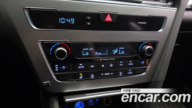 Hyundai Sonata 2015 — photo 16