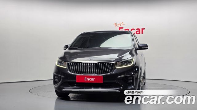Kia Canival 2019 — photo 3