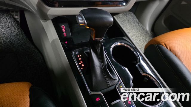 Kia Canival 2019 — photo 9