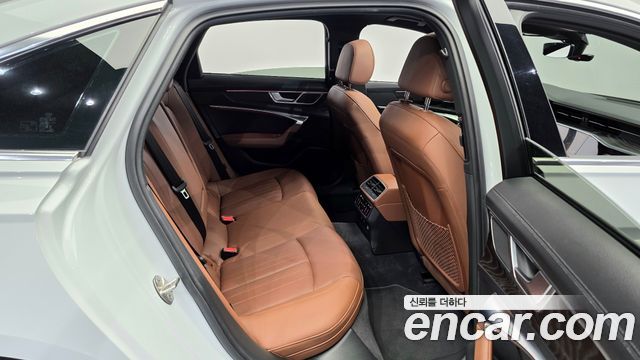 Audi A6 2023 — photo 13