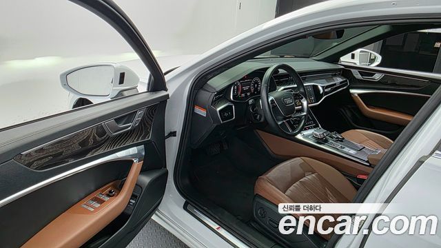Audi A6 2023 — photo 18