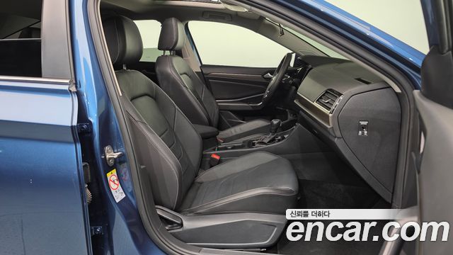 Volkswagen Jetta 2021 — photo 11