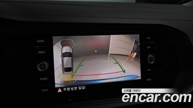 Volkswagen Jetta 2021 — photo 15