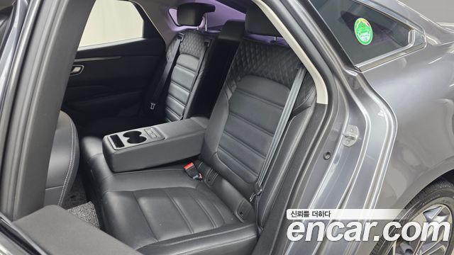 Renault Korea SM6 2019 — photo 18