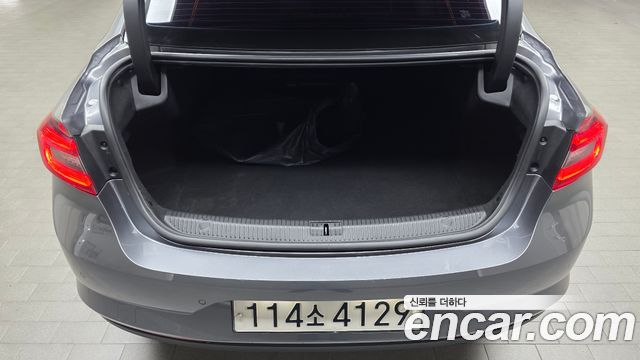 Renault Korea SM6 2019 — photo 24