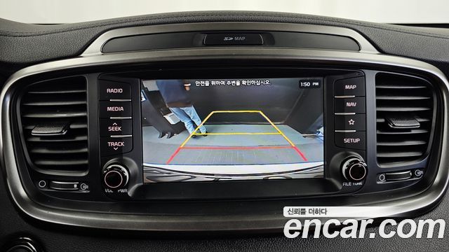 Kia Sorento 2018 — photo 22