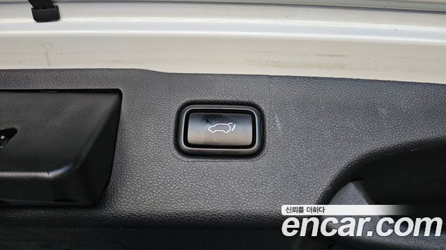 Kia Sorento 2018 — photo 27
