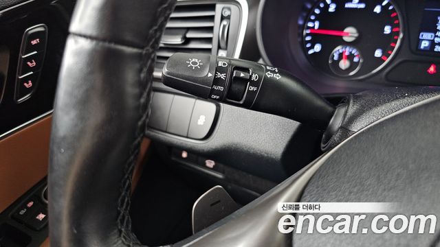 Kia Sorento 2018 — photo 32