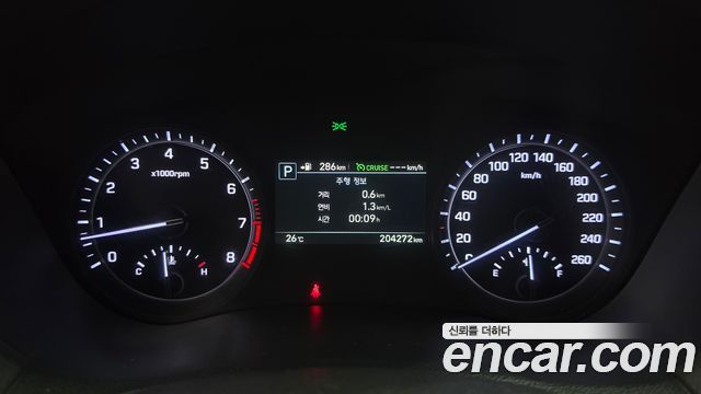 Genesis G80 2017 — photo 8