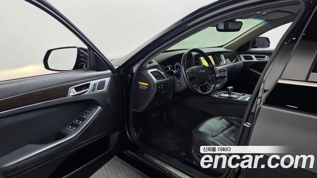 Genesis G80 2017 — photo 10