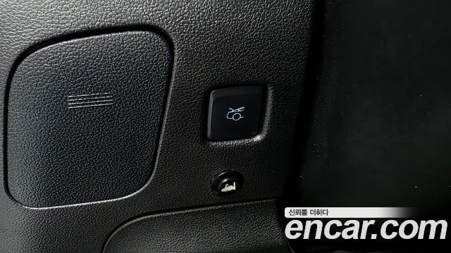 Ford Mustang 2022 — photo 17