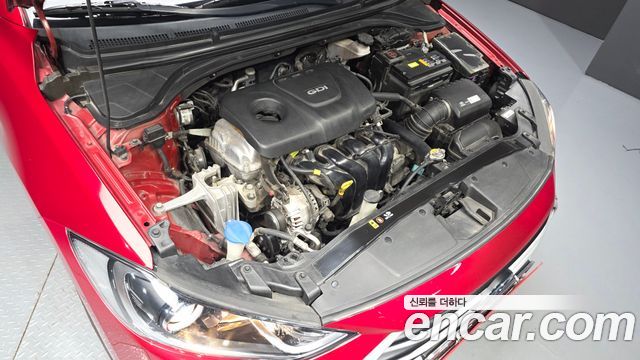 Hyundai AVANTE 2017 — photo 6