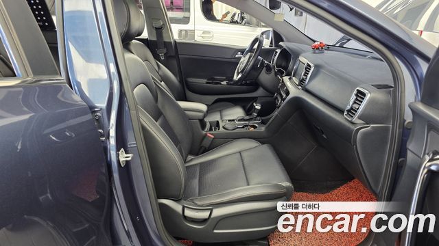 Kia Sportage 2016 — photo 17