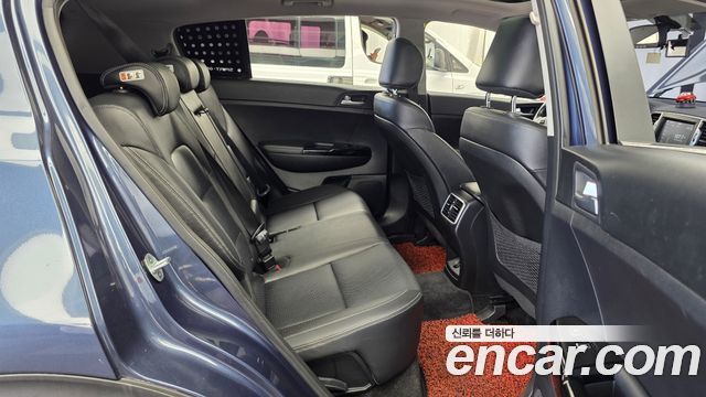 Kia Sportage 2016 — photo 18